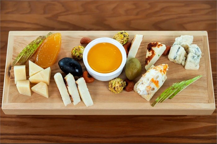 Сыры фермерские с медом и мармеладом 1006261 - фото 6168